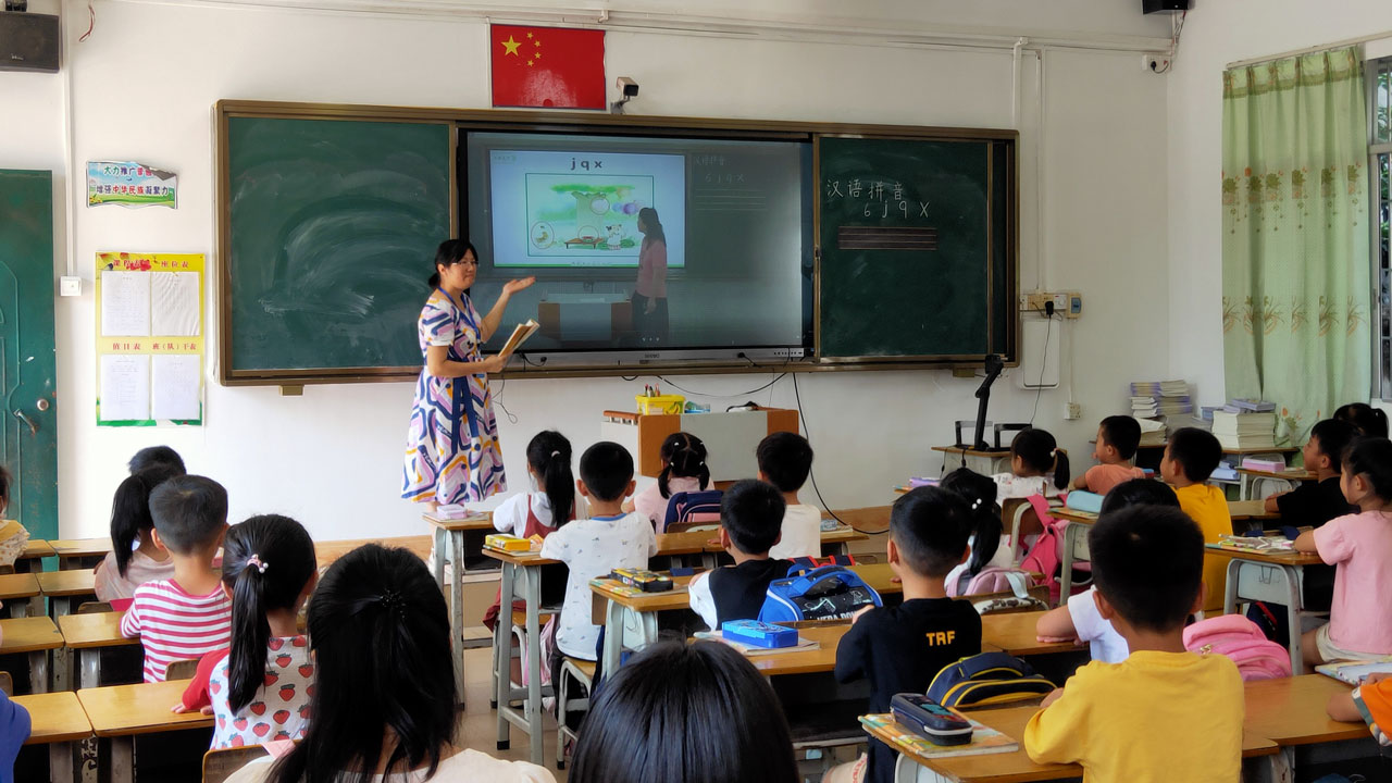 建三個(gè)課堂就選奧威亞,人工智能助推課堂教學(xué)提質(zhì)